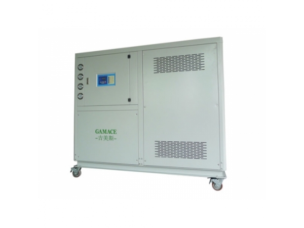 工業(yè)冷水機(jī)開(kāi)機(jī)運(yùn)行前，要先確認(rèn)好一件事情